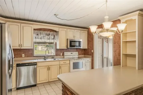 3901 N Apopka Vineland Road Orlando FL 32818