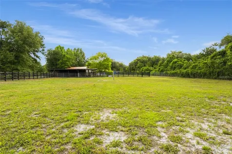 3901 N Apopka Vineland Road Orlando FL 32818