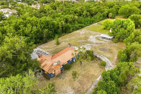 3901 N Apopka Vineland Road Orlando FL 32818