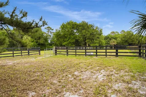 3901 N Apopka Vineland Road Orlando FL 32818