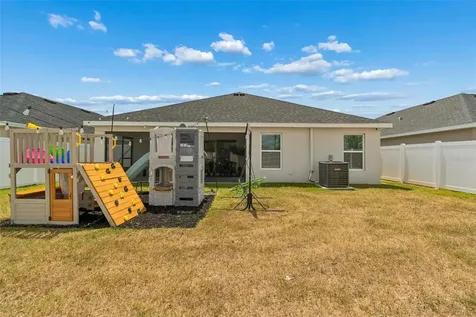 6981 Twisting Pines Loop Zephyrhills FL 33541