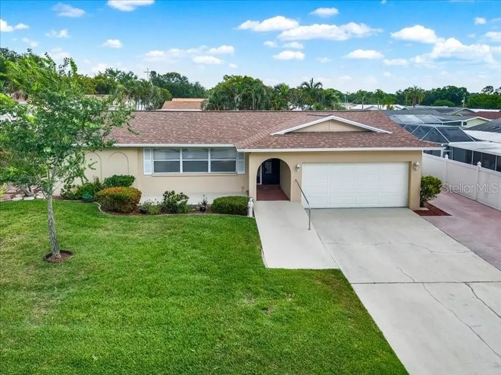 11235 Apache Place Largo FL 33774