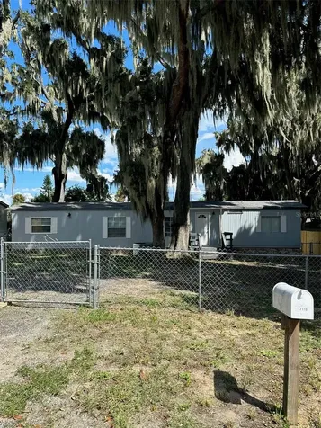 17110 Live Oak Lane Montverde FL 34756
