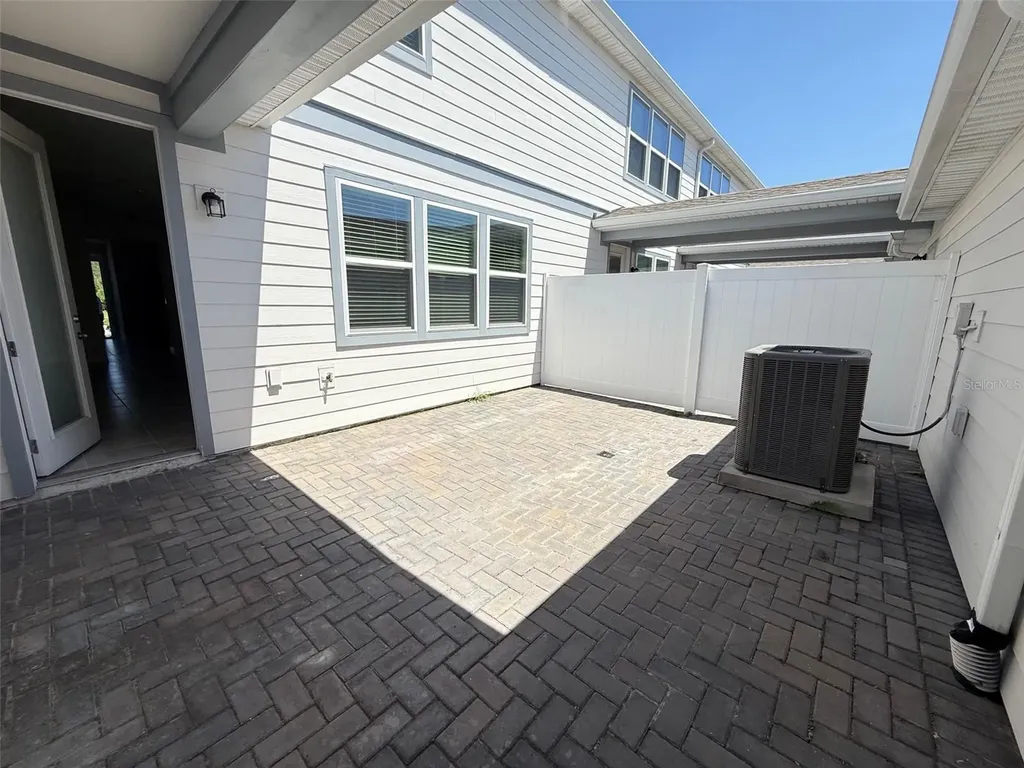 9732 Brown Burrow Street Orlando FL 32829