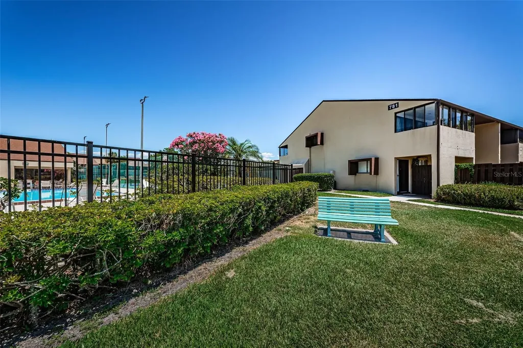 781 Village Lake Terrace N St Petersburg FL 33716