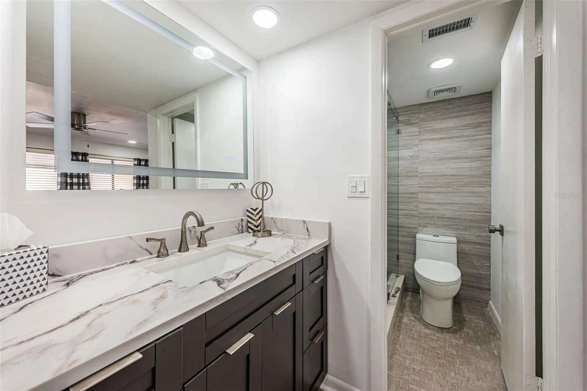781 Village Lake Terrace N St Petersburg FL 33716