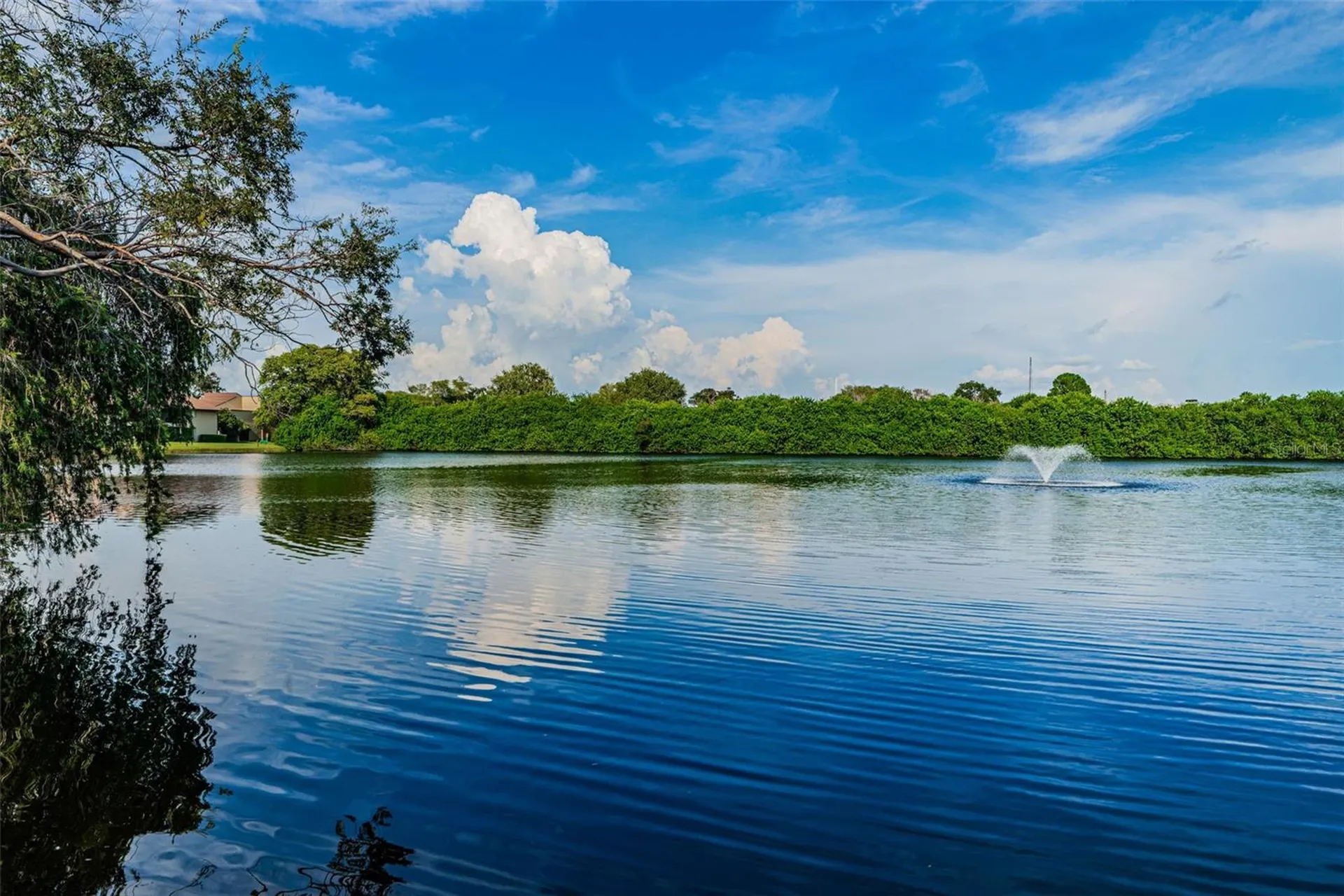 781 Village Lake Terrace N St Petersburg FL 33716