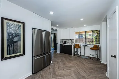 781 Village Lake Terrace N St Petersburg FL 33716