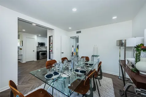 781 Village Lake Terrace N St Petersburg FL 33716