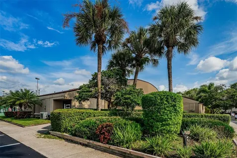 781 Village Lake Terrace N St Petersburg FL 33716