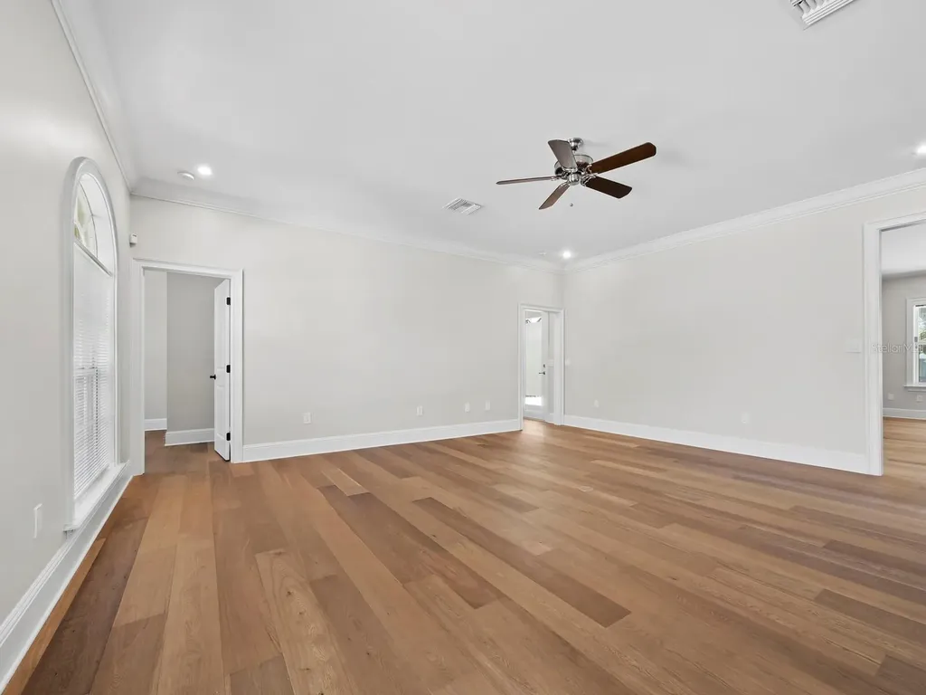 819 Paradise Way Sarasota FL 34242