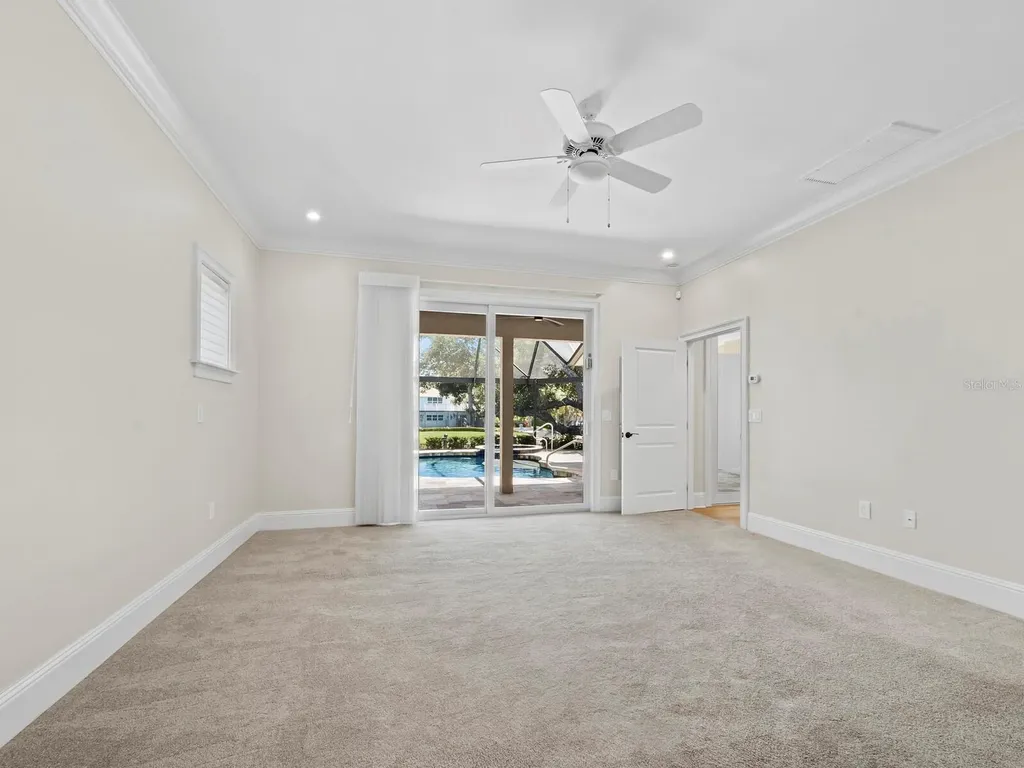 819 Paradise Way Sarasota FL 34242