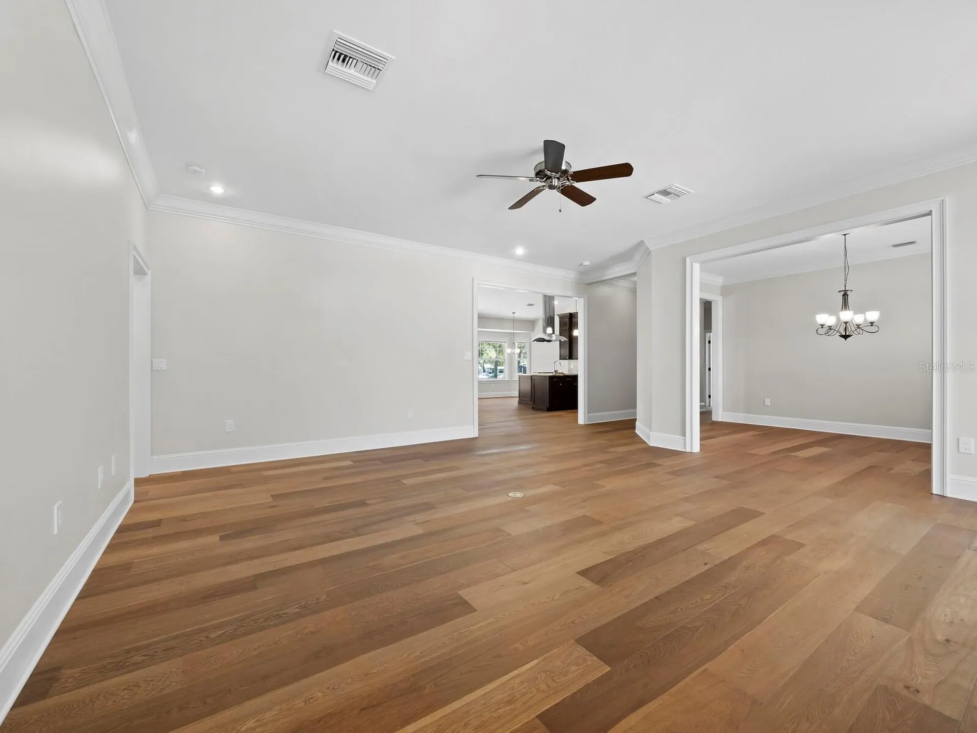 819 Paradise Way Sarasota FL 34242