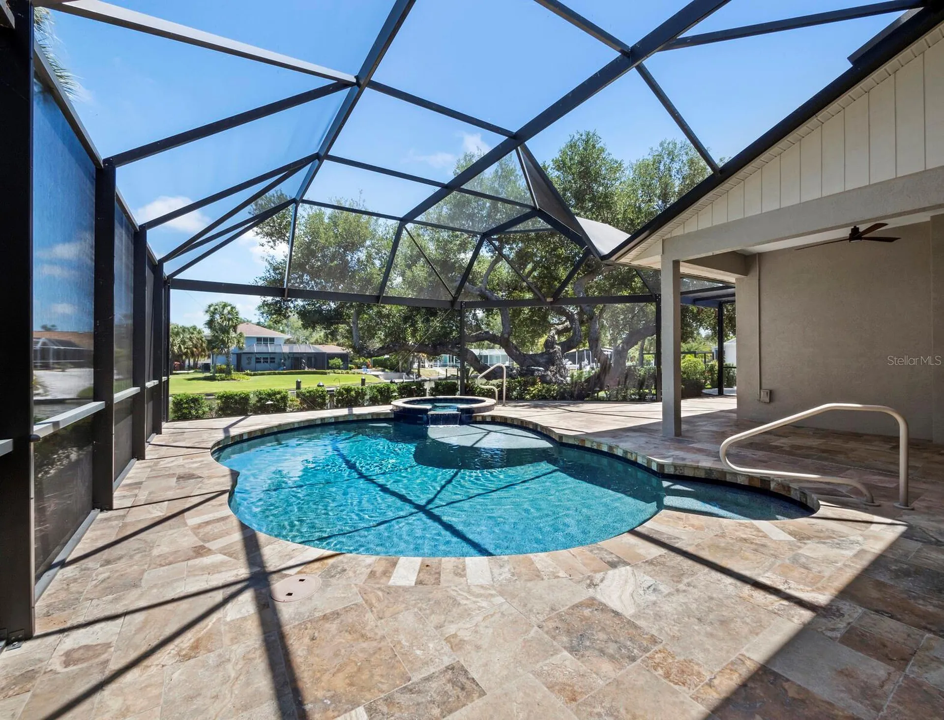 819 Paradise Way Sarasota FL 34242