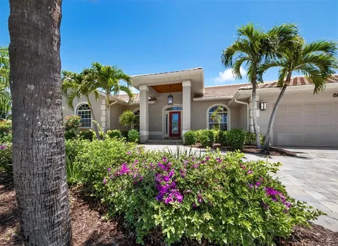 819 Paradise Way Sarasota FL 34242