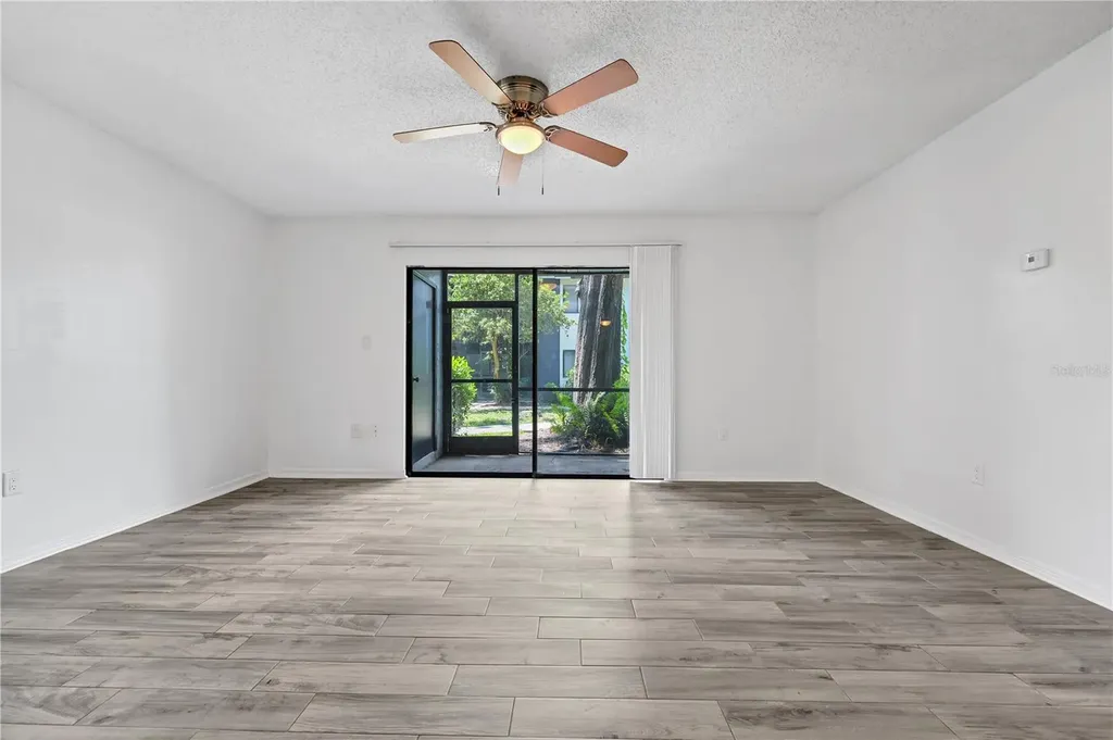 196 Riverbend Drive Altamonte Springs FL 32714