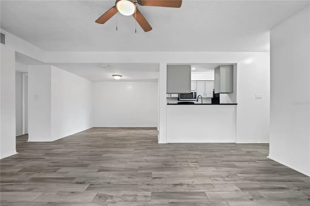 196 Riverbend Drive Altamonte Springs FL 32714