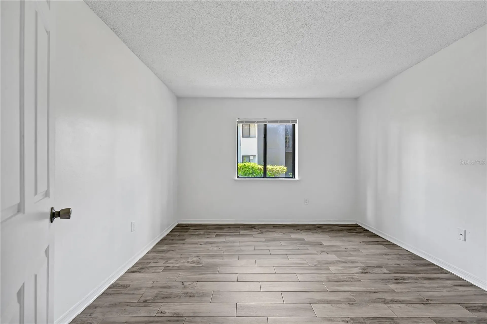 196 Riverbend Drive Altamonte Springs FL 32714