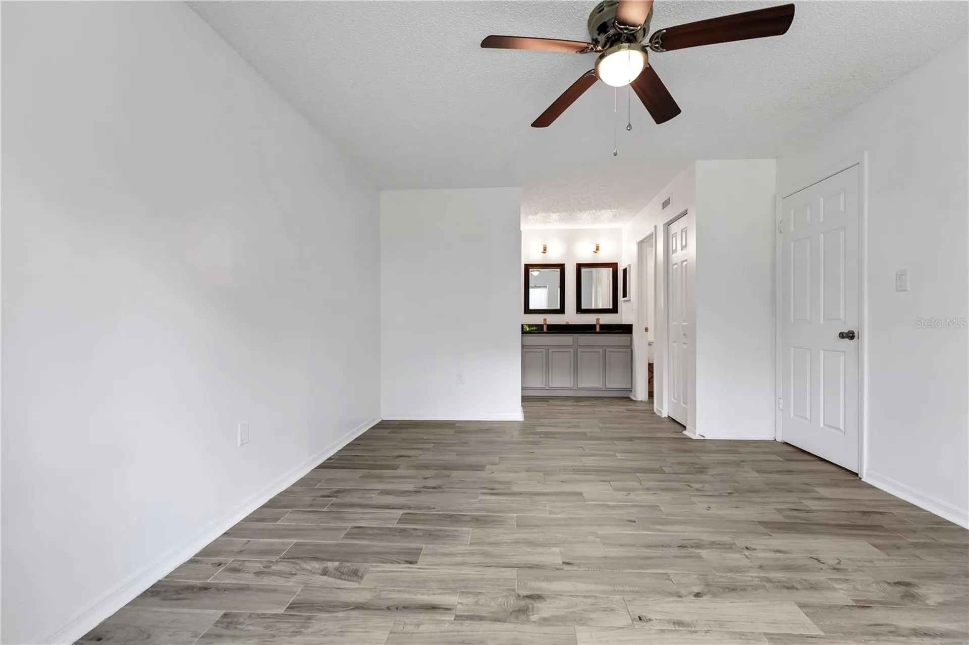 196 Riverbend Drive Altamonte Springs FL 32714