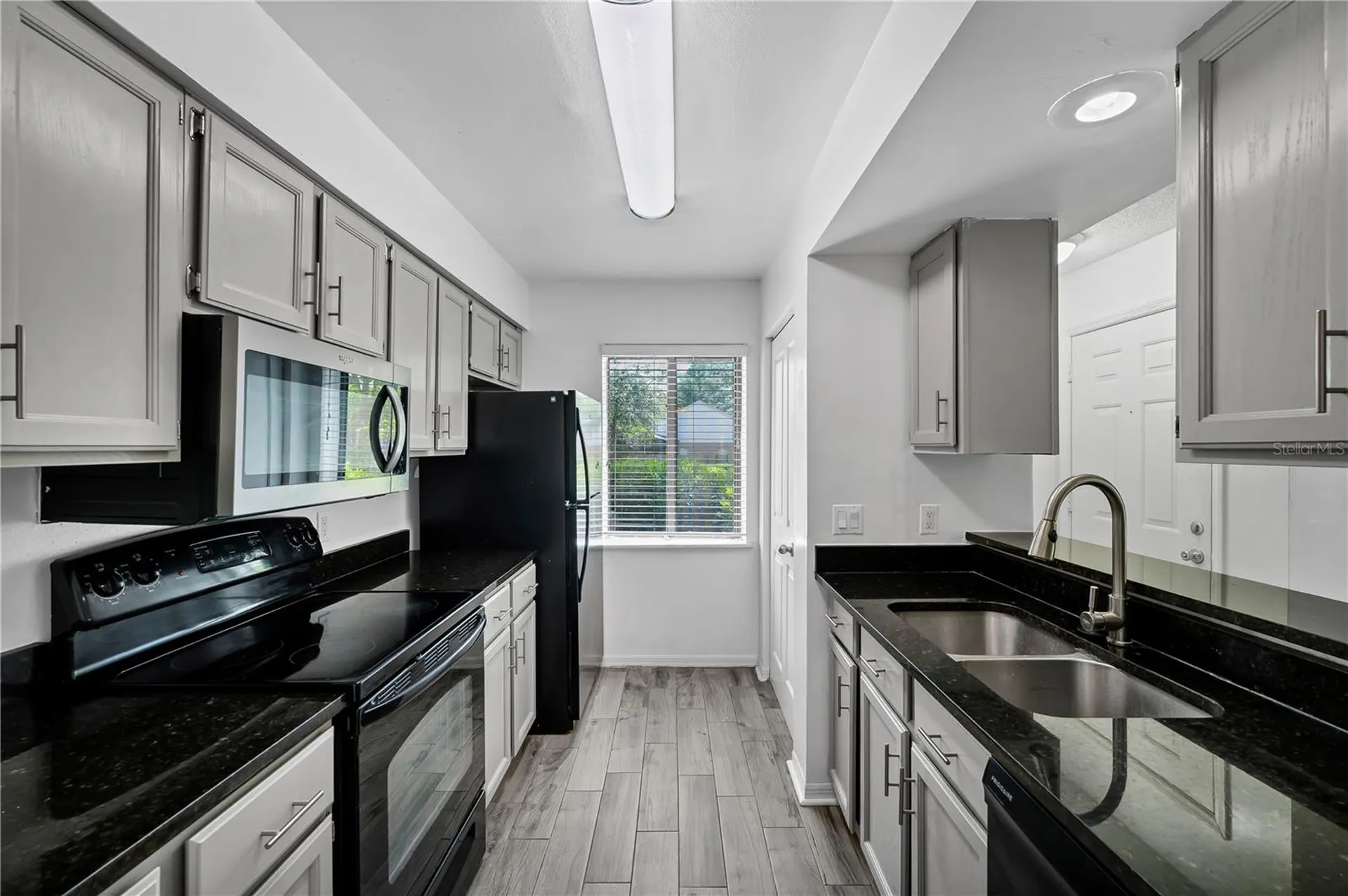 196 Riverbend Drive Altamonte Springs FL 32714