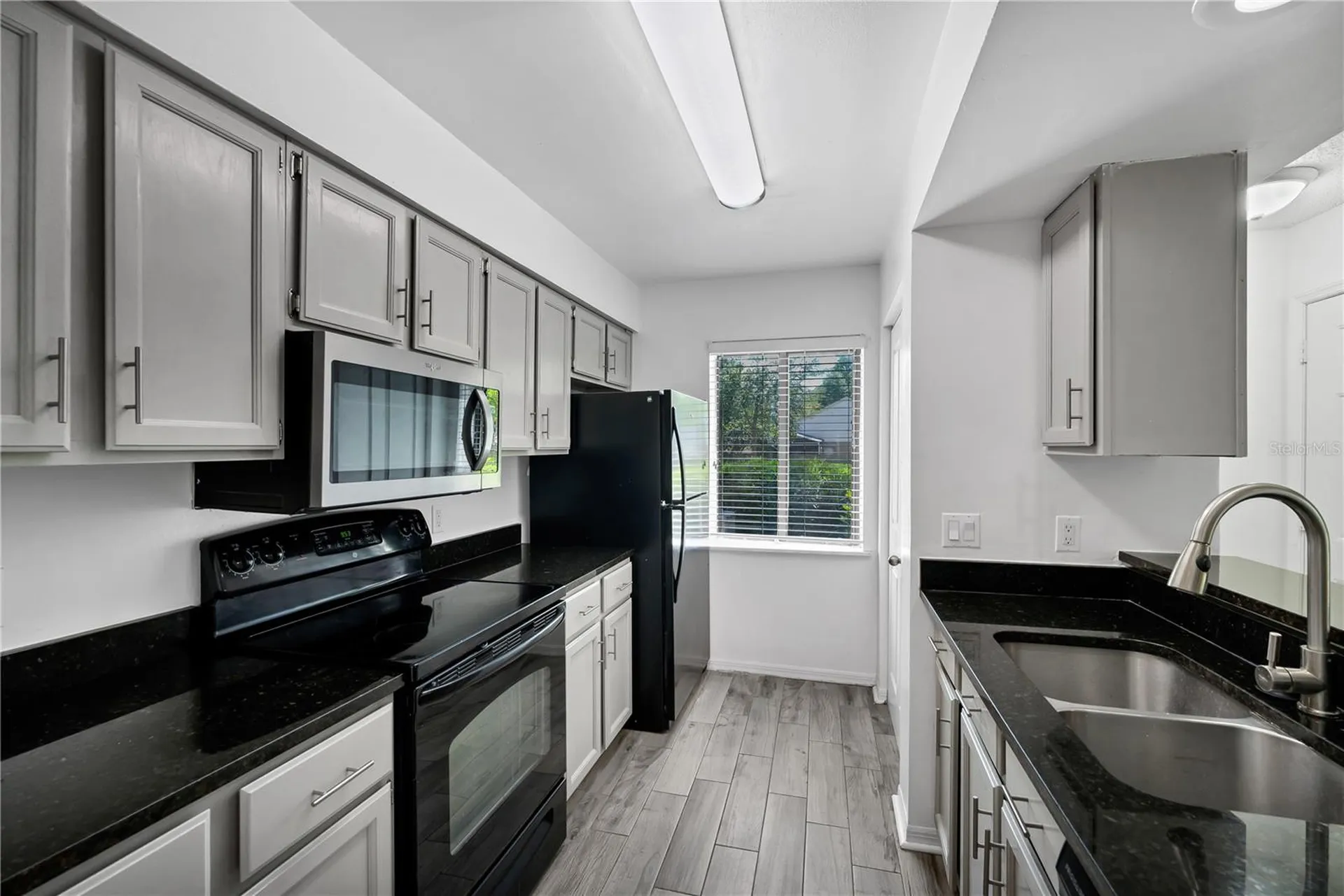 196 Riverbend Drive Altamonte Springs FL 32714
