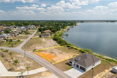 842 Eagle Lake Loop Road Eagle Lake FL 33839