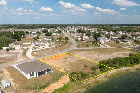 842 Eagle Lake Loop Road Eagle Lake FL 33839