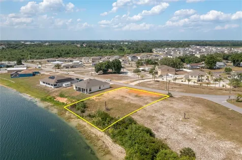 842 Eagle Lake Loop Road Eagle Lake FL 33839