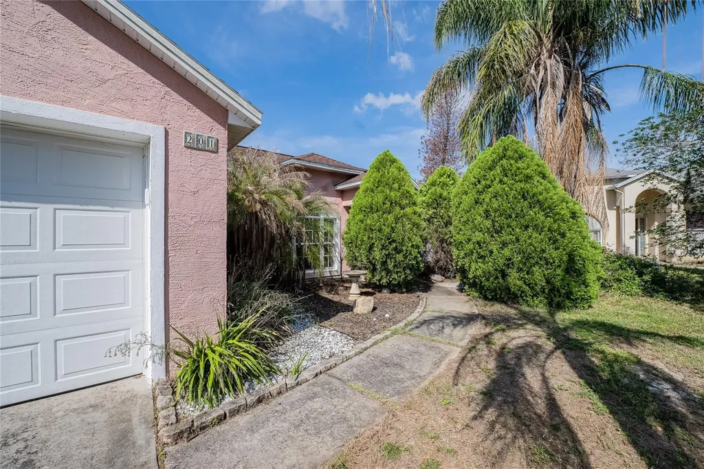 201 Timberpark Drive Davenport FL 33837