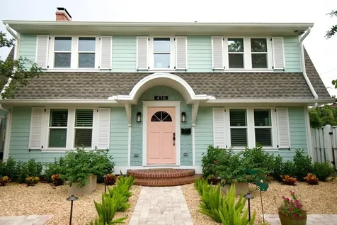 416 15th Avenue NE St Petersburg FL 33704