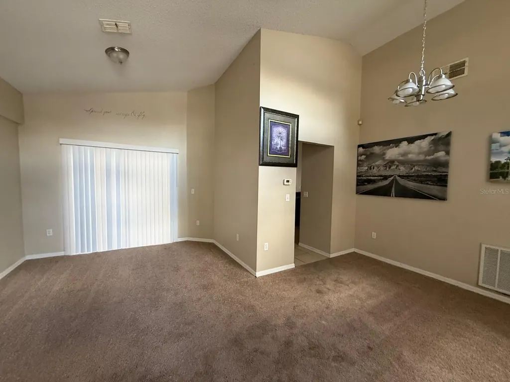 519 Thousand Oaks Boulevard Davenport FL 33896