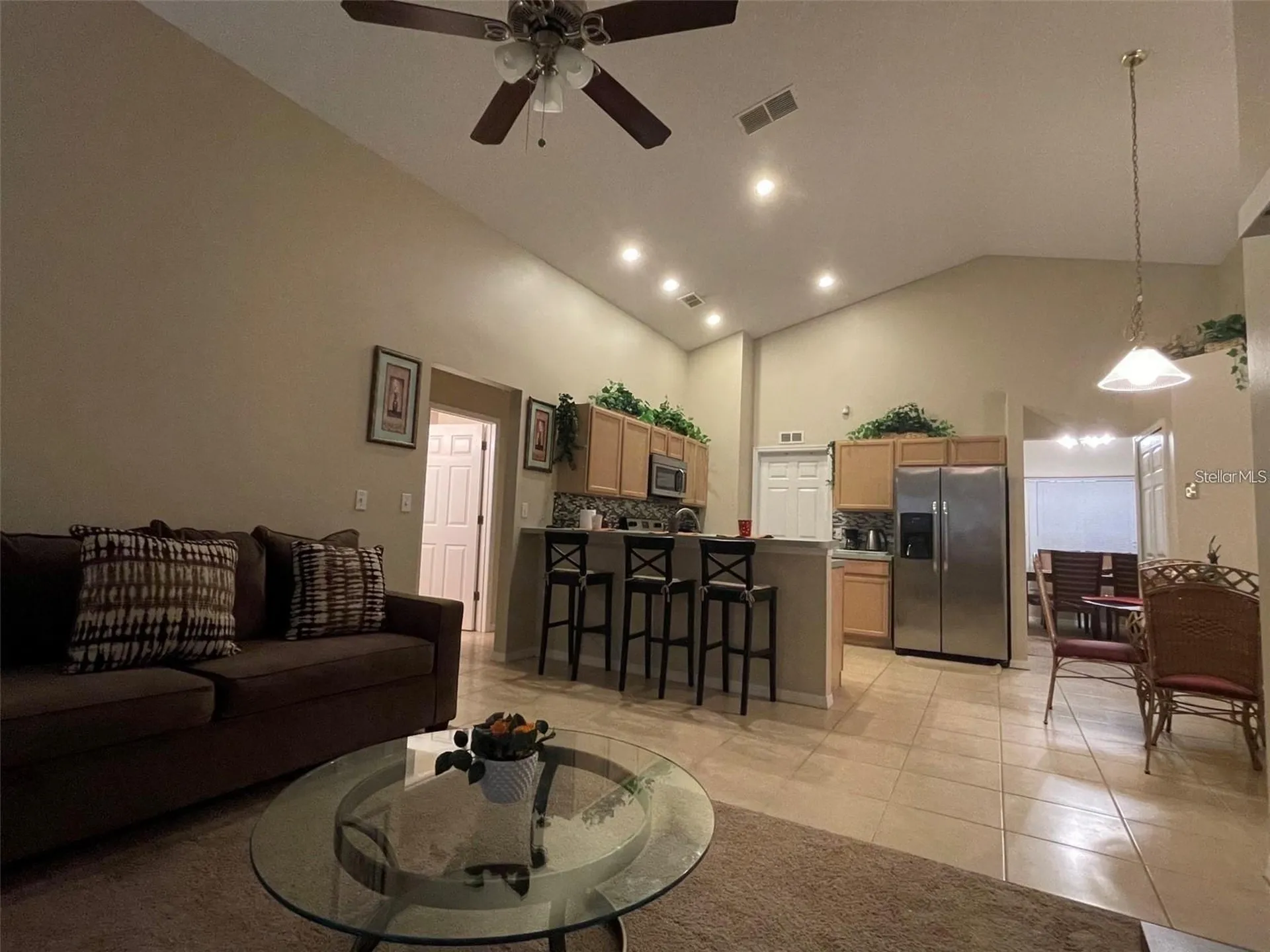 519 Thousand Oaks Boulevard Davenport FL 33896