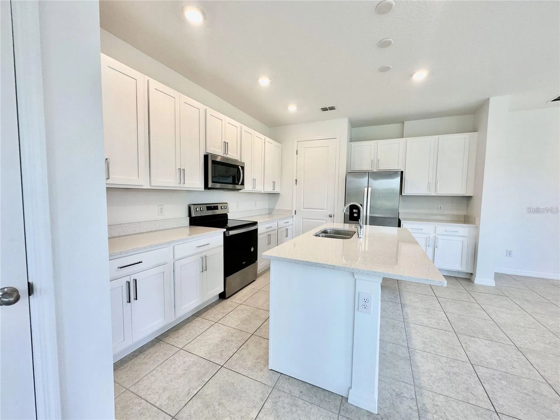 1707 Sanibel Drive Davenport FL 33896