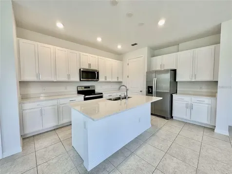 1707 Sanibel Drive Davenport FL 33896