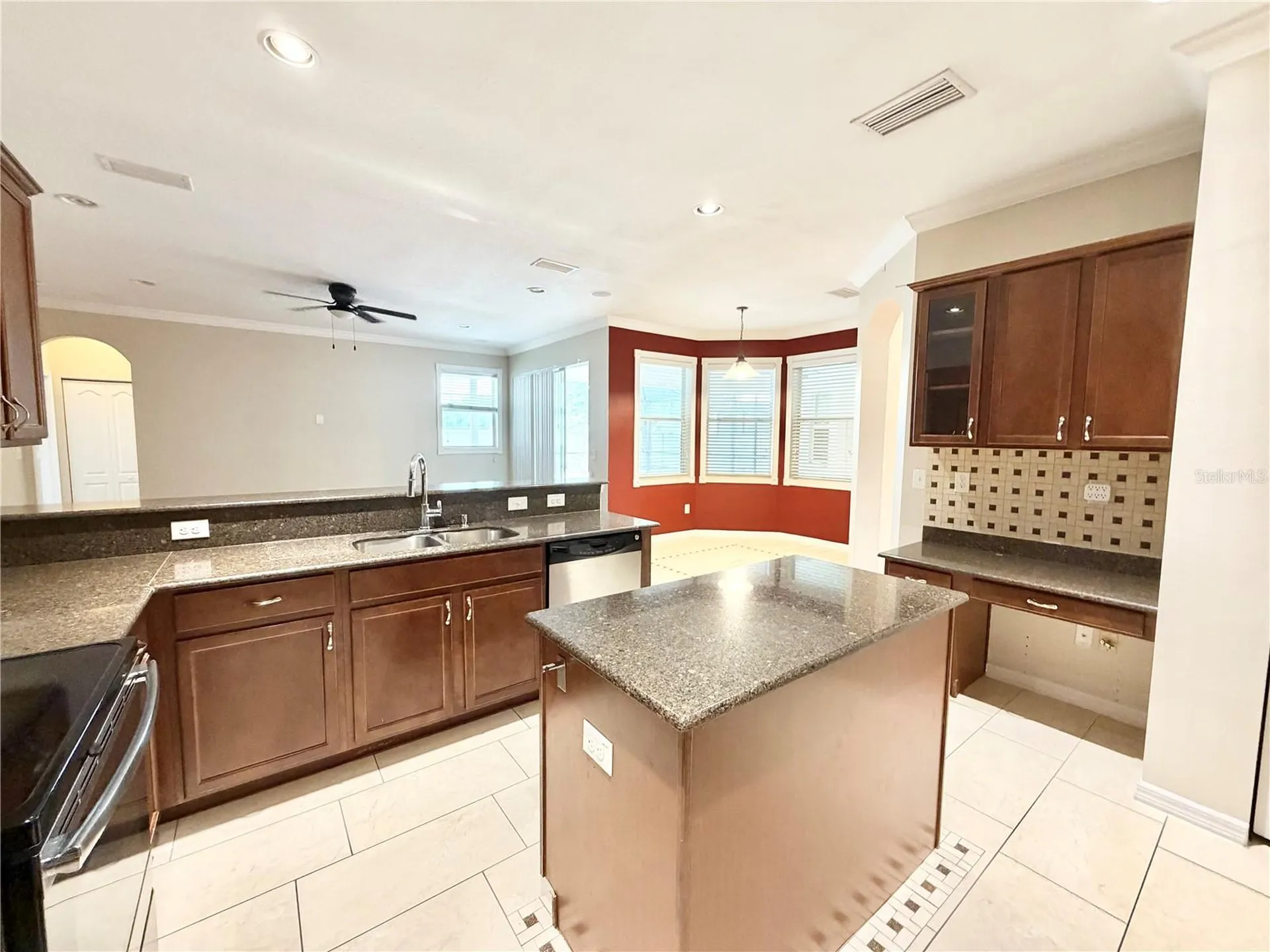 1868 Lorenzo Lane Oviedo FL 32765