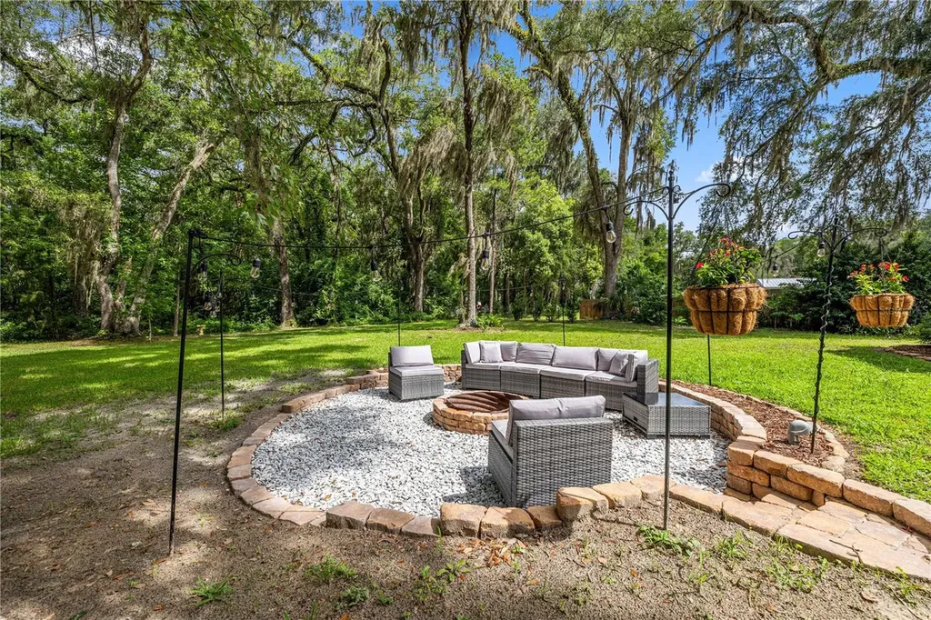 538 NW 7th Street Williston FL 32696
