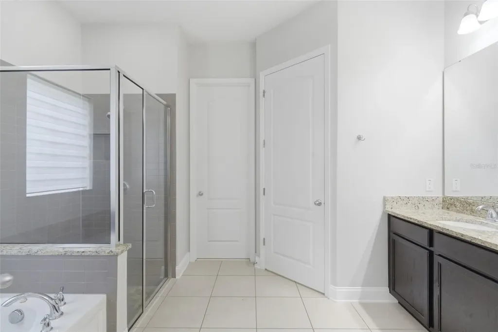 13856 Eliot Avenue Orlando FL 32827