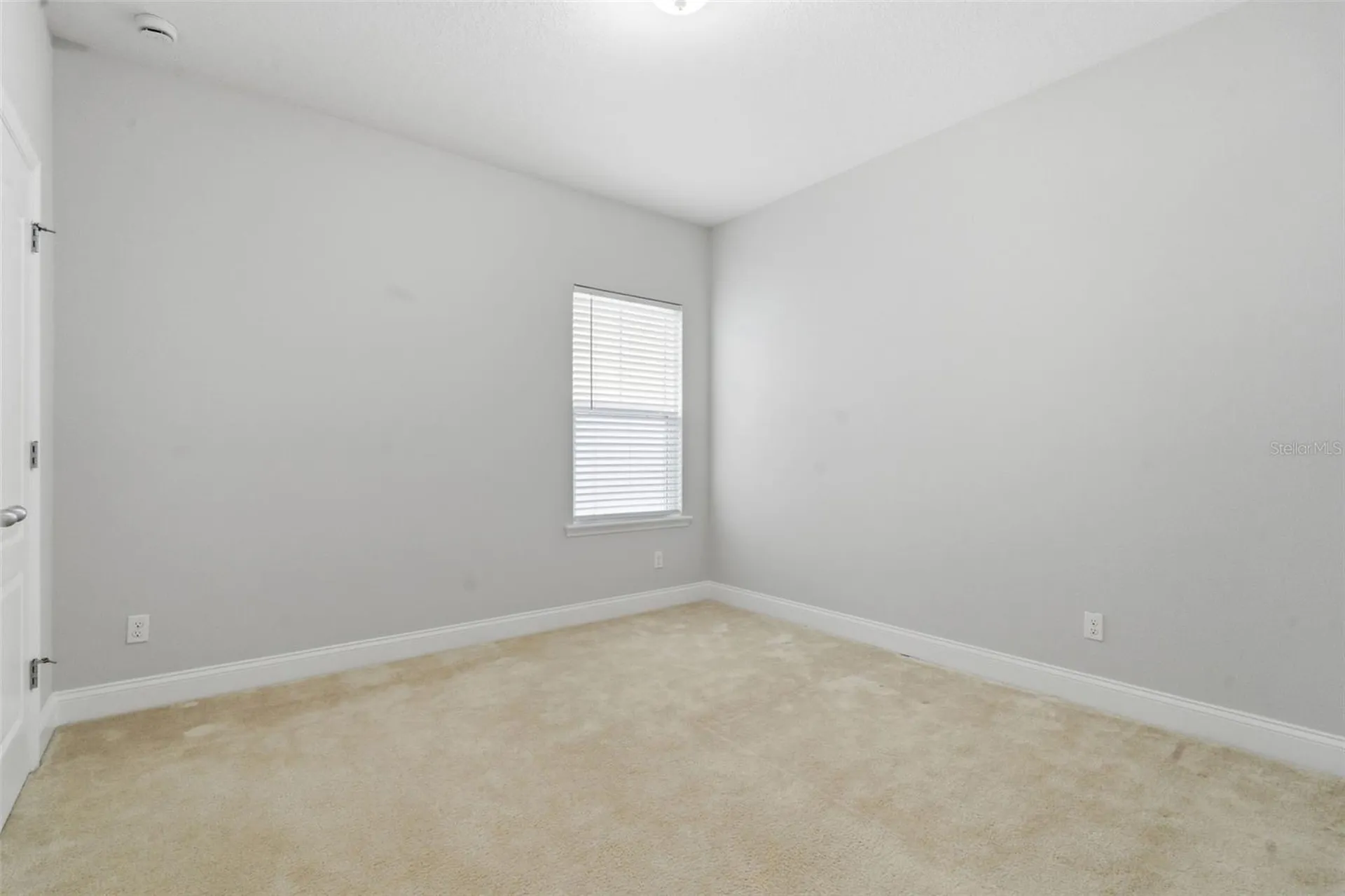 13856 Eliot Avenue Orlando FL 32827