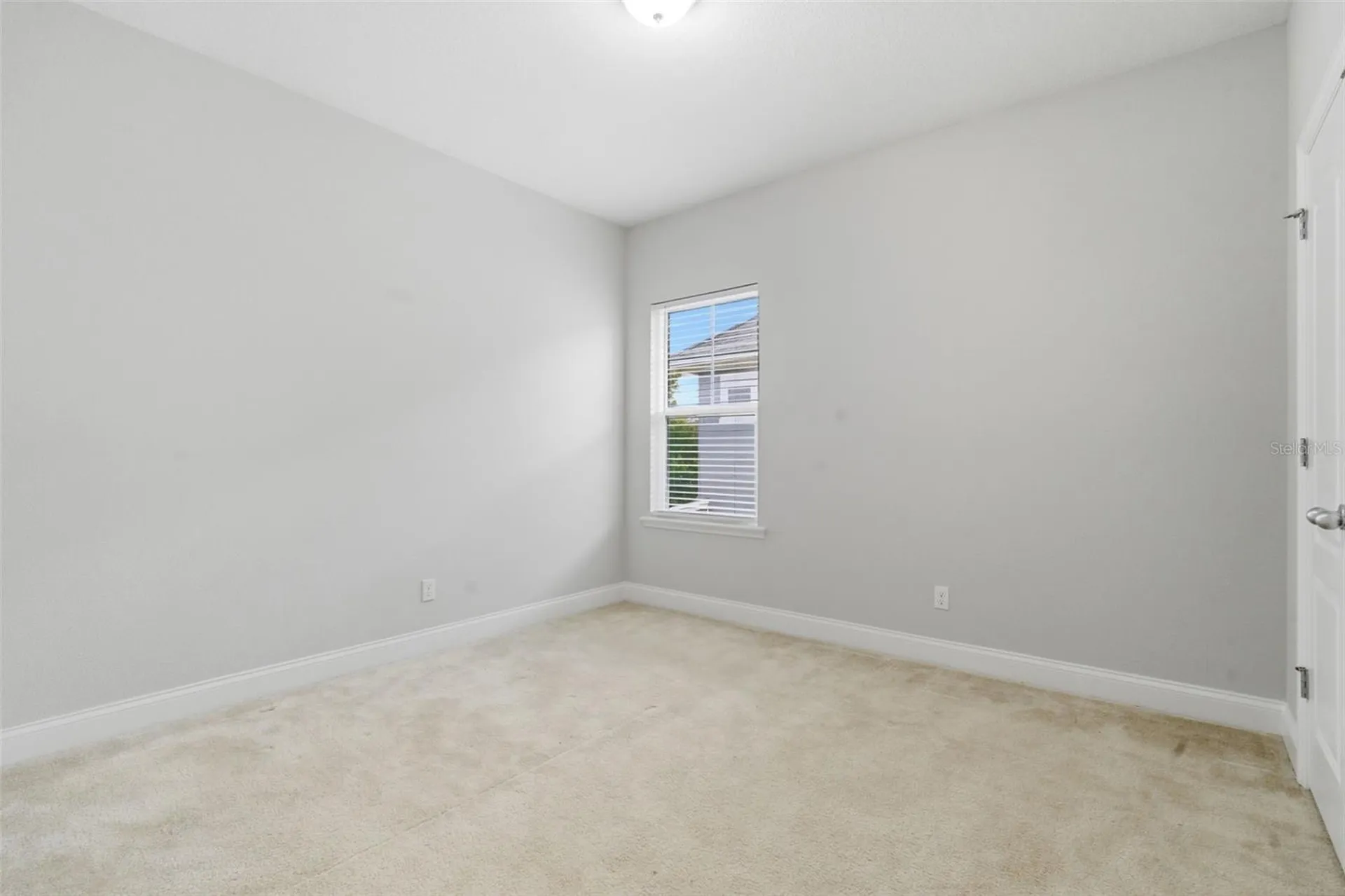 13856 Eliot Avenue Orlando FL 32827