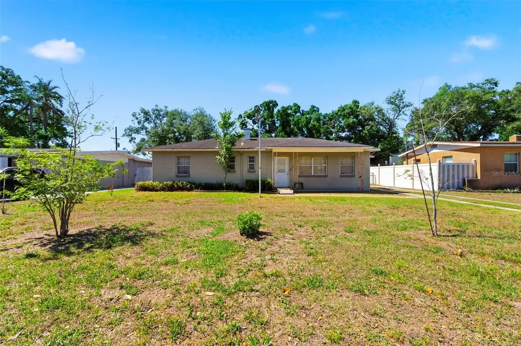 1712 W Ferris Avenue Tampa FL 33603
