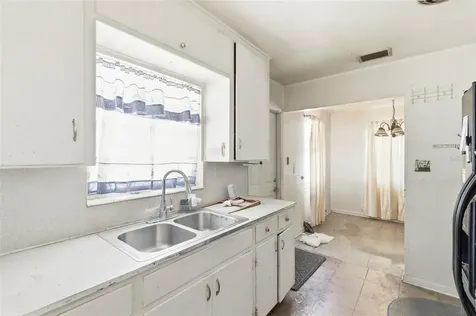 1712 W Ferris Avenue Tampa FL 33603