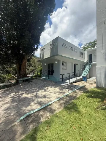 910 Camino Las Flores Humacao PR 00791