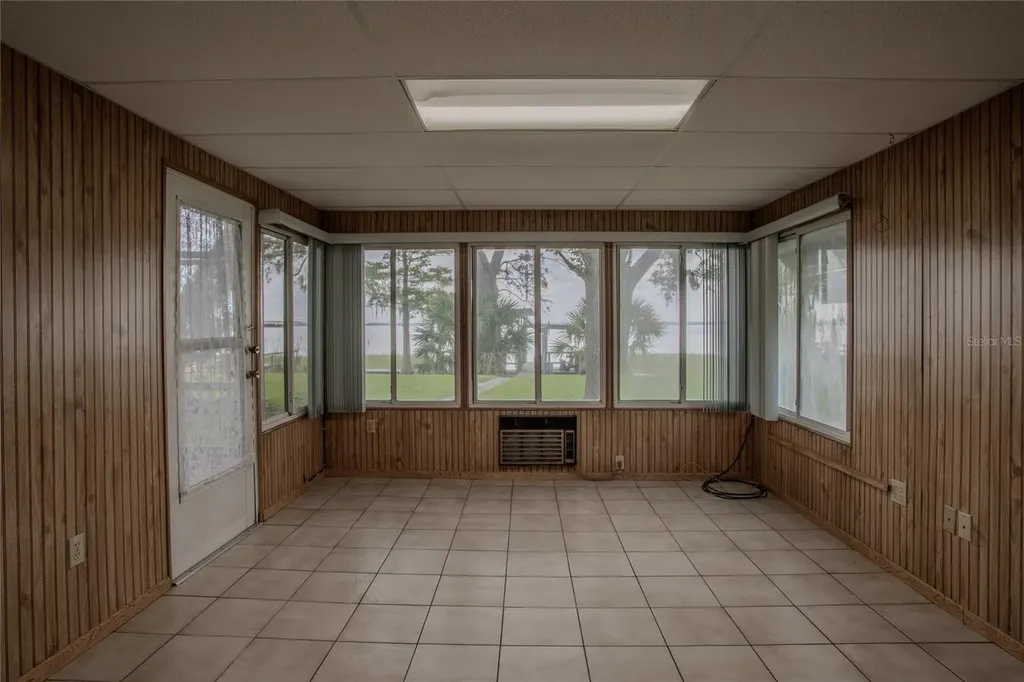34232 Island Drive Leesburg FL 34788