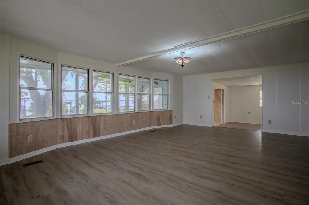 34232 Island Drive Leesburg FL 34788