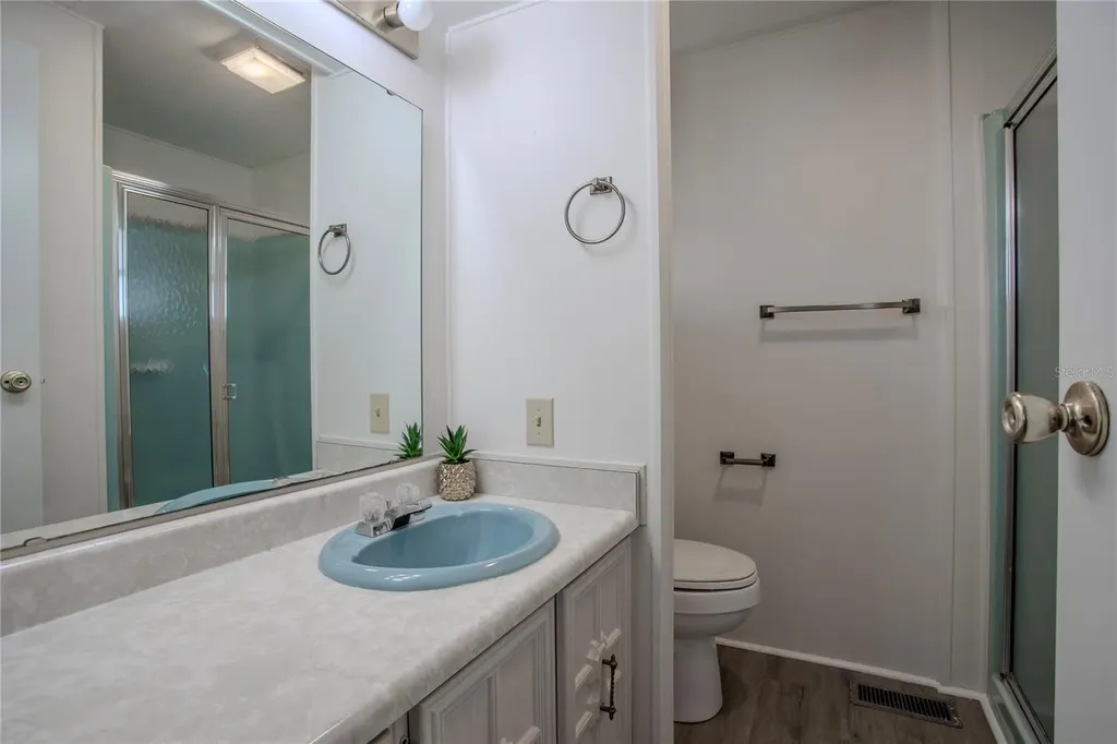 34232 Island Drive Leesburg FL 34788