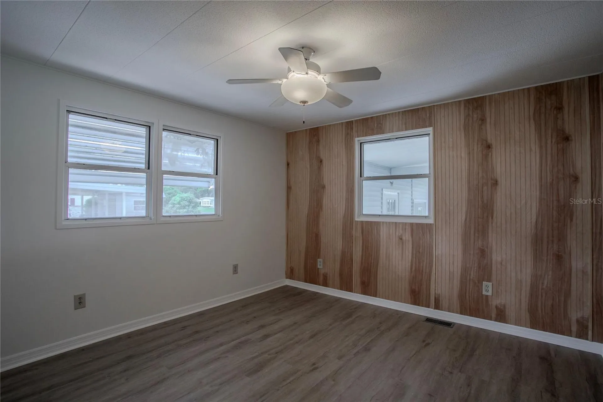 34232 Island Drive Leesburg FL 34788