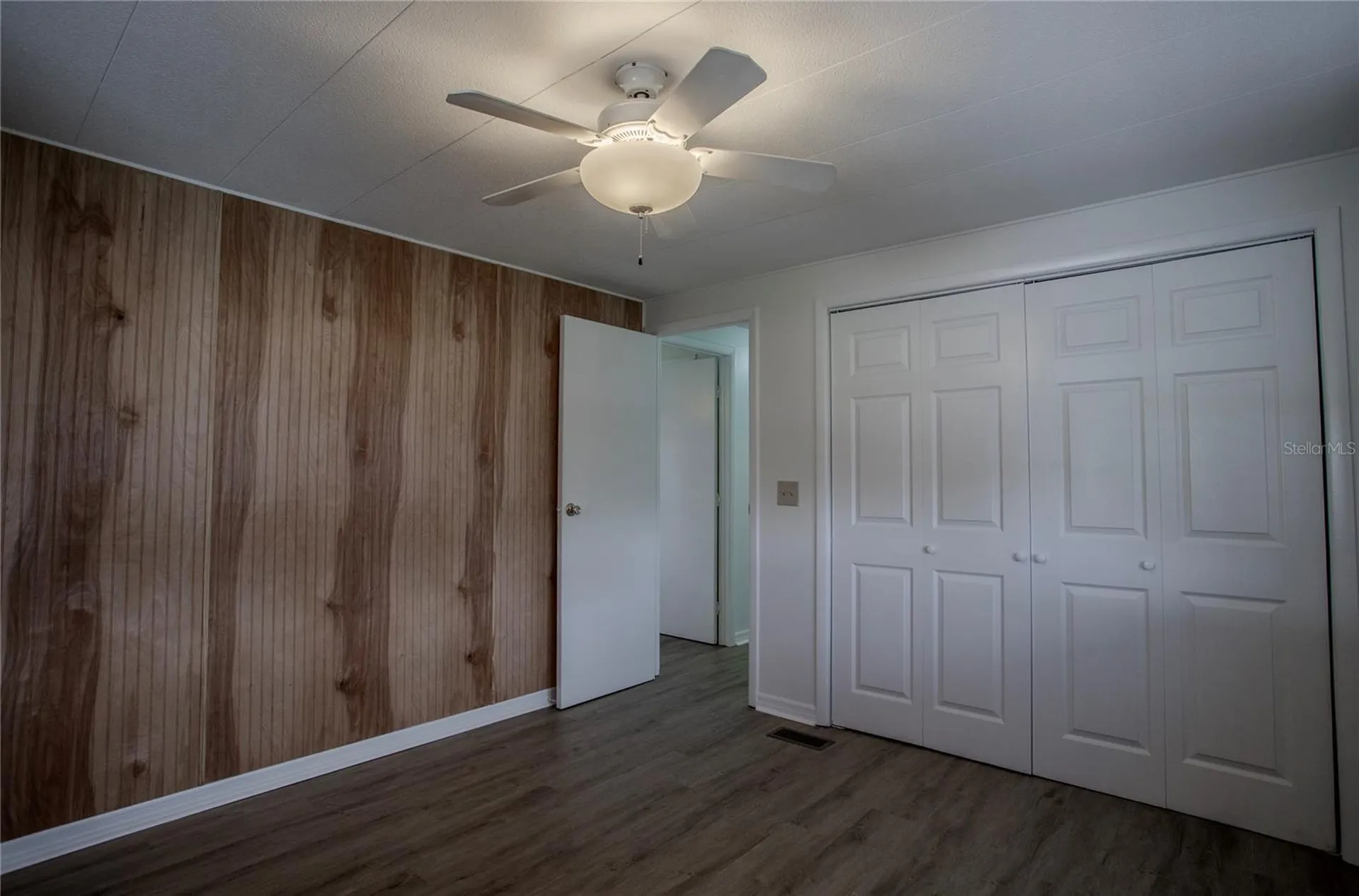 34232 Island Drive Leesburg FL 34788