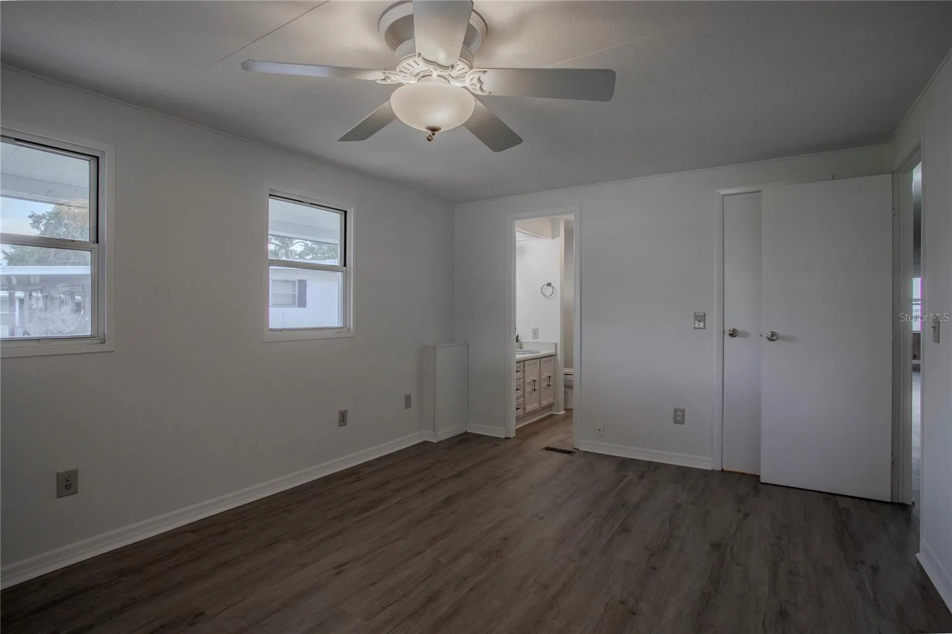 34232 Island Drive Leesburg FL 34788