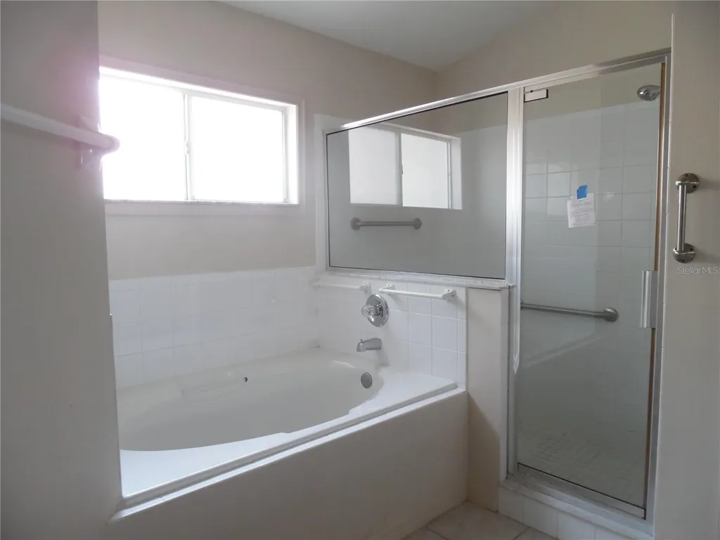 24947 Cranes Roost Circle Leesburg FL 34748