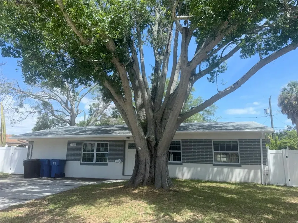 1779 Shore Acres Boulevard NE St Petersburg FL 33703